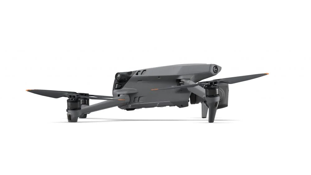 DJI Mavic 3 Pro Fly More Combo (DJI RC)